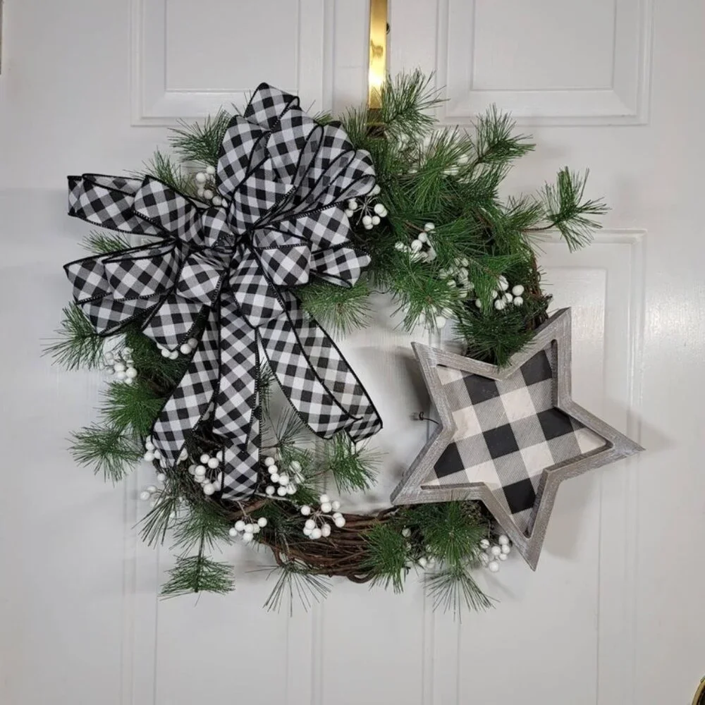 Black/White Buffalo Check Bow w/Star Wreath, Winter Holiday Star Wreath